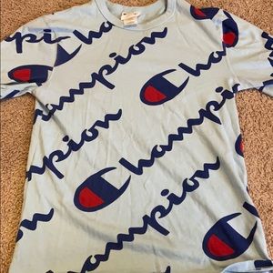 Champion T-shirt